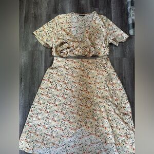 FLORAL TWO PIECE SKIRT SET